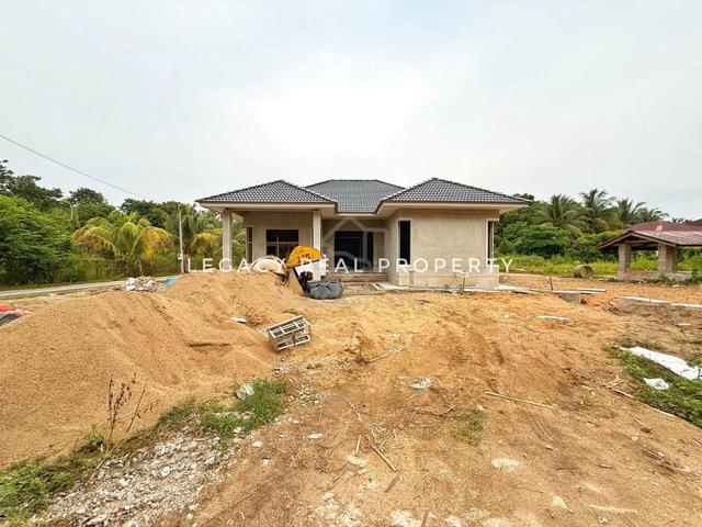 Banglo Besar 1 Tingkat Di Belakang Masjid Hji. Noh, Labok, Machang. 1