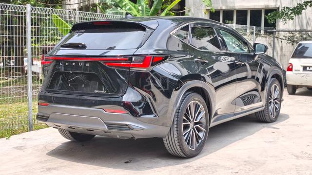 2022 Lexus NX 250 2.5 Luxury - FULL BLACK INTERIOR - 3