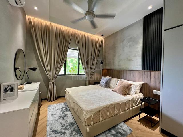 Raintree Residence 1