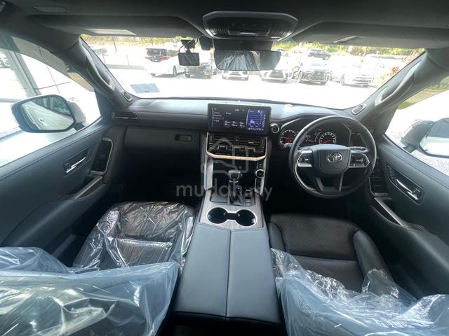 2024 Toyota LANDCRUISER LC300 3.5P ZX (A) - 4