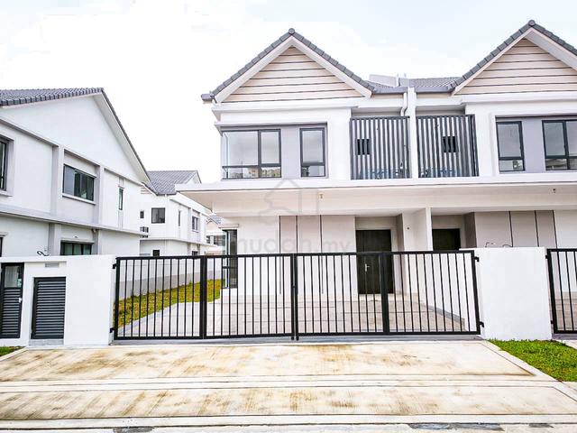 BRAND NEW ❗ Semi Detached Sejati Lakeside 2 Phase1 Cyberjaya 1
