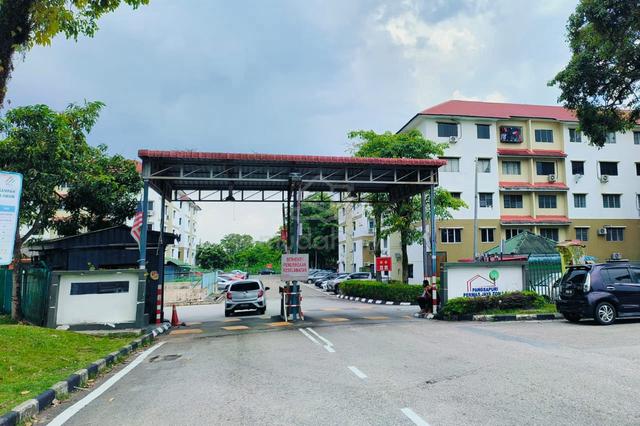 Rumah Pangsa Permas Jaya 1