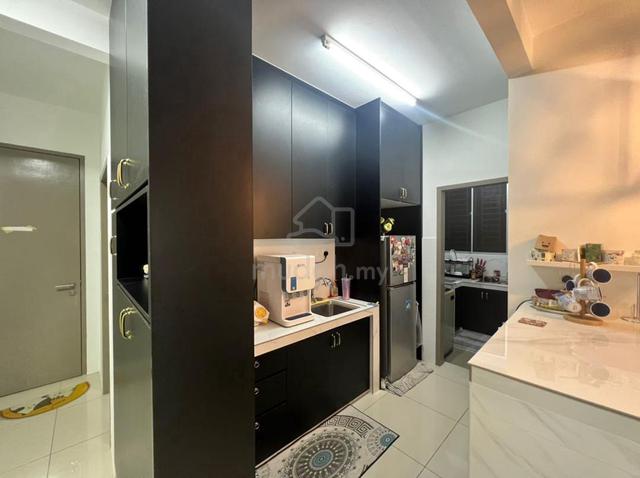Platinum Splendor Residensi Semarak 1