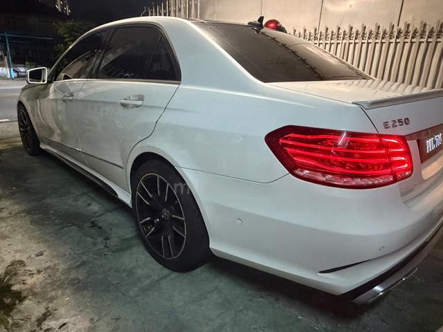 2010 Mercedes Benz E-CLASS 1.8 200 CGI BLUEEFCY - 3