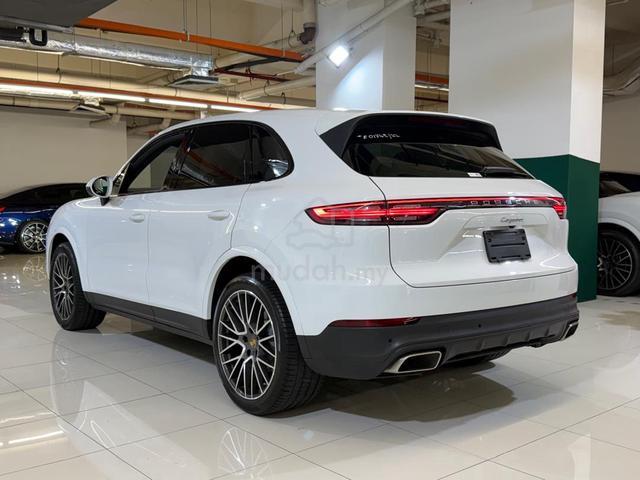 2022 Porsche CAYENNE 3.0 PDLS/ P/ROOF/ F/SPEC - 2