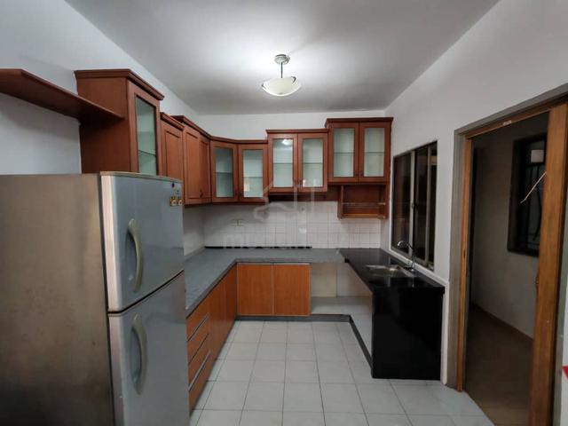 Villa Emas 1