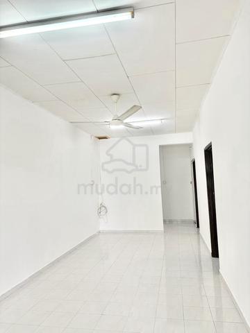 Renovated | 1 Storey Endlot | Kerian Permai Parit Buntar For Sale 1