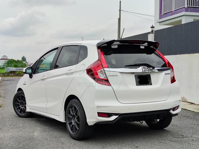 2019 Honda JAZZ 1.5 HYBRID Rs Bodykit Good Conditi - 3