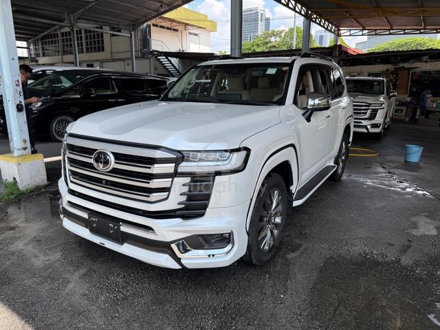 2024 Toyota LANDCRUISER 3.5 ZX S/Roof JBL TV HUD - 3