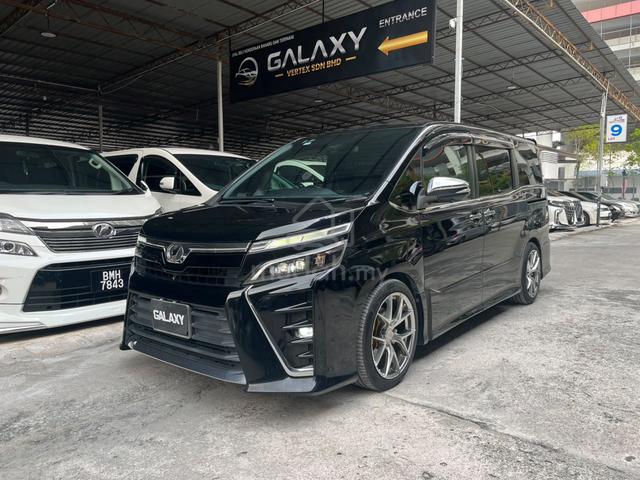 2018 Toyota VOXY 2.0 ZS KIRAMEKI 360 CAMERA P/DOOR - 2