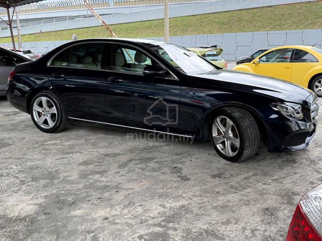 2016 Mercedes Benz E200 AVANTGARDE (CBU) 2.0 (A) - 2
