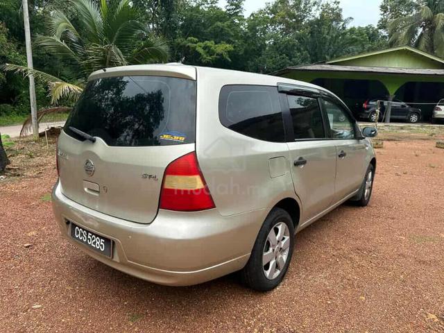 2011 Nissan GRAND LIVINA 1.6 Auto - 5