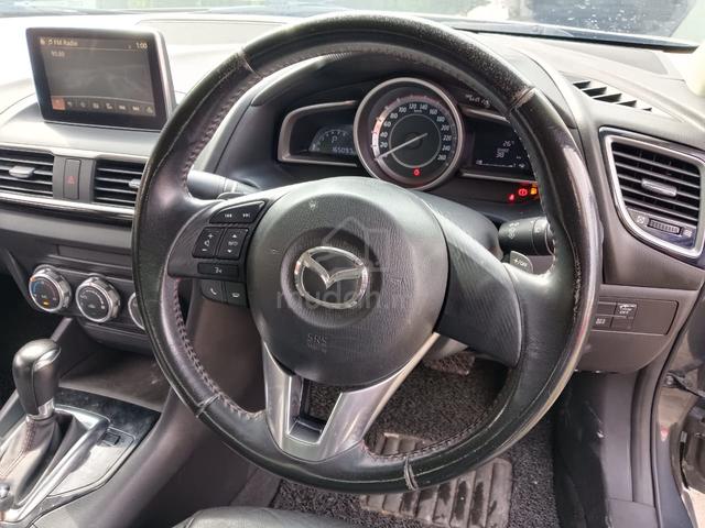2014 Model: Mazda 3 - 2