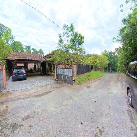 Bungalow Lot 🔥Siap Rumah Kg Sg Penchala KL 1