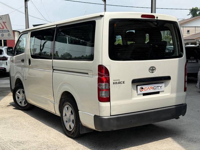 2019 Toyota HIACE 2.5 WINDOW 10-SEATS -1Y WARRANTY - 2