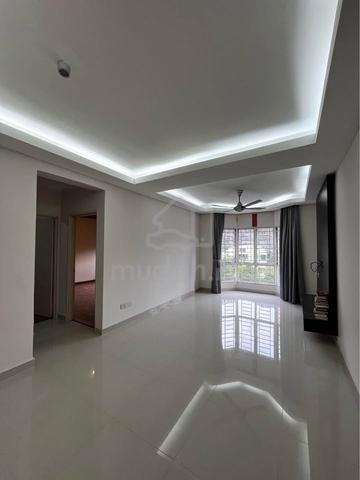 Puncak Banyan 1