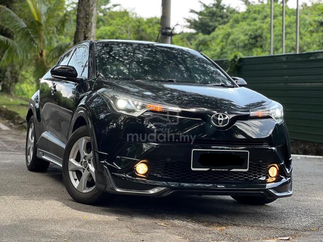 LIMITED EDiTION TOYOTA C-HR 1.8 1LADY CHINESE OWN - 2