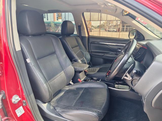 2019 Mitsubishi Outlander 2.4 4WD 5-Years Warranty - 4