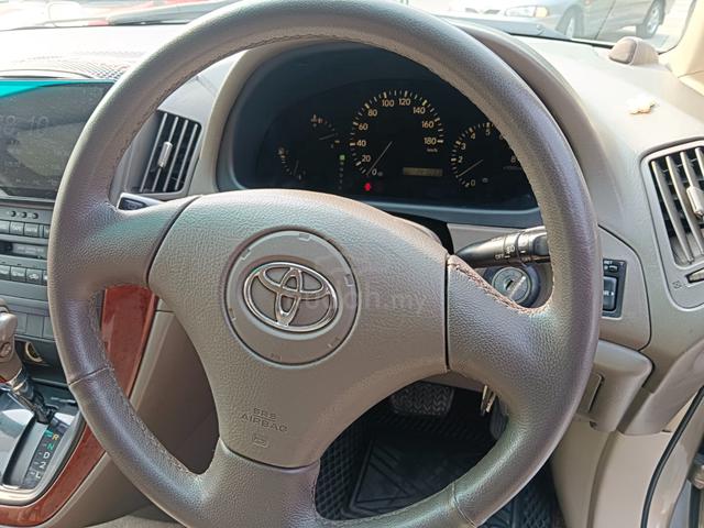 Toyota Harrier  2.4 (A) - 3