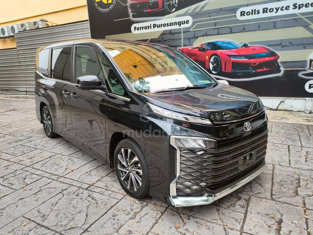 2023 Toyota VOXY 2.0 SZ (14K KM) HIGH SPEC - OFFER - 1