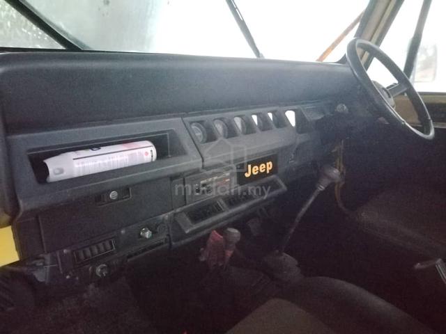 1995 Jeep WRANGLER 2.5 (M) - 4