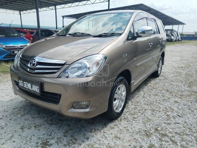 2011 Toyota Innova 2.0 G , ONE OWNER ONLY - 3