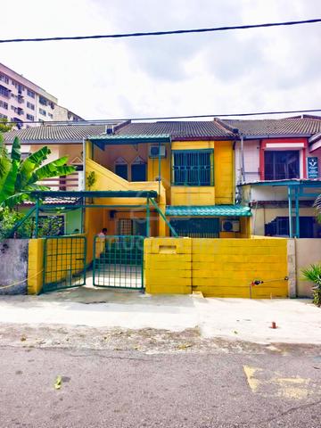 Nonbumi full loan 2 storey terrace Taman Desaria petaling jaya 1