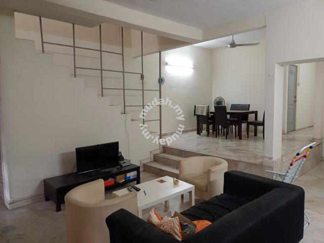 2.5 storey terrace house for sale in Wangsa Baiduri SS 12 Subang Jaya 1