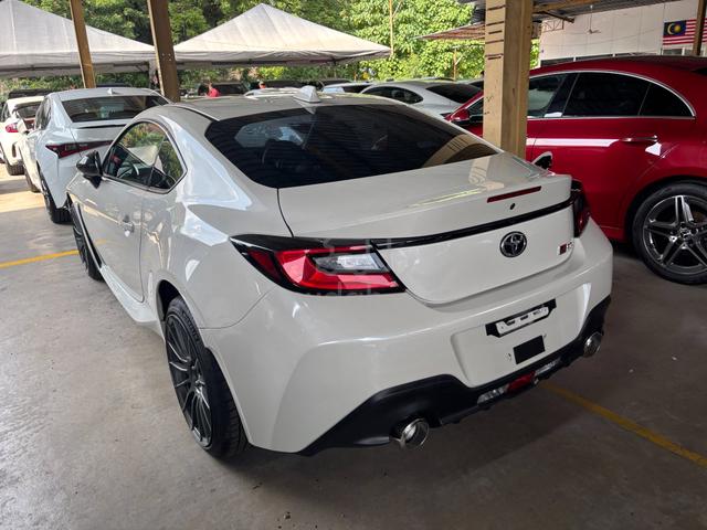 2023 Toyota GR86 2.4 RZ Coupe (M) - 4