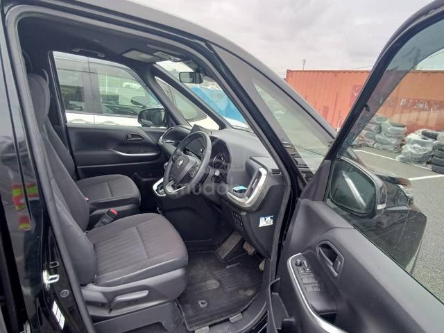 2023 Toyota VOXY 2.0 S-G(A) - 5