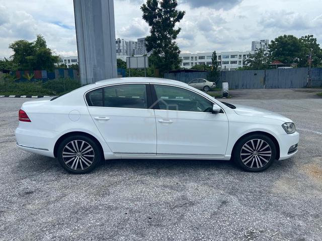 2016 Volkswagen PASSAT 1.8 TSI  3 TAHUN WARRANTY - 4