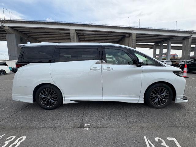 (GRADE 5A) Toyota VELLFIRE 2.4 Z PREMIER 2023 - 5