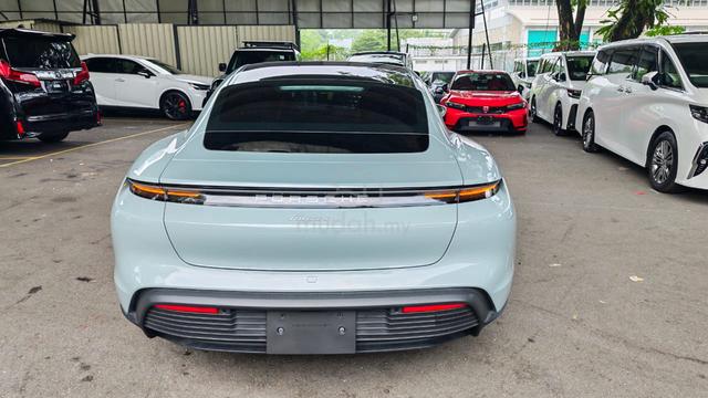 2024 Porsche TAYCAN 1.0 - NFL (A)MOONROOF-5Y WRNTY - 4