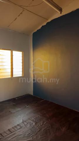 1storey house taman bachng baru for rent 1