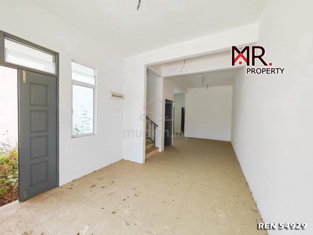 ORIGINAL UNIT Double Storey Terrace PRIMA Residensi Utama FOR SALE 1