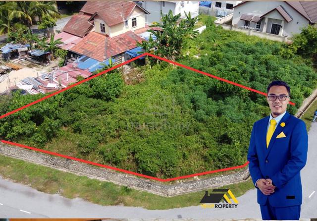 Freehold Corner Bungalow Lot Laman Jasmin Kota Seriemas Nilai 2