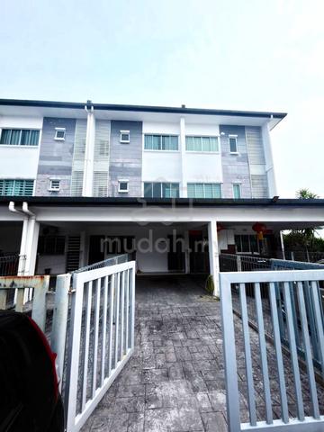 Oxford Avenue Townhouse ❣️ Upper Unit 1