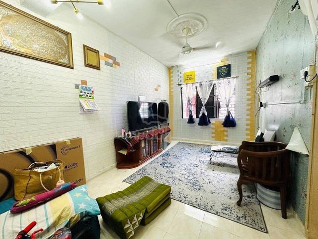 Taman Kosas Flat (Jalan Kosas 3) 1