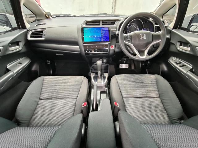 2019 Honda JAZZ 1.5 (A) FL RS KEYLESS ANDROID PLYR - 3