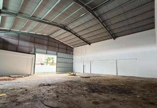 Demak Laut Semi Detached Factory Warehouse For Rent|OP Ready| 1