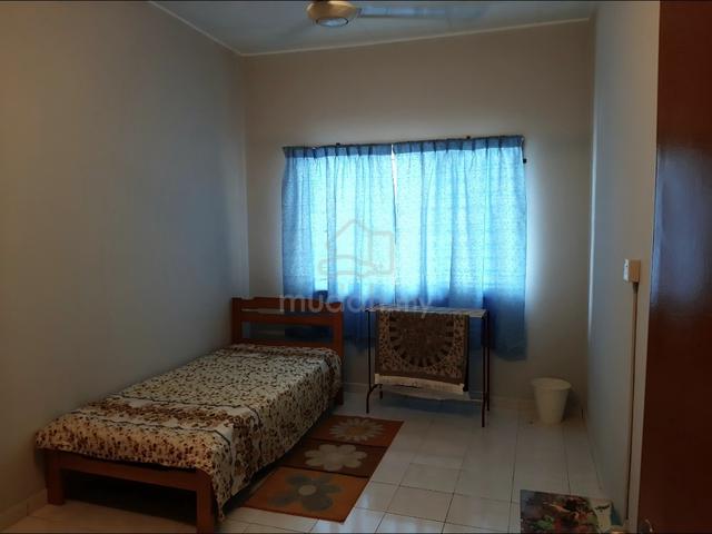 BILIK (Master Bedroom) UNTUK DISEWA 1