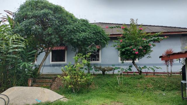 banglo satu tingkat below market sg sungai tiram johor 1
