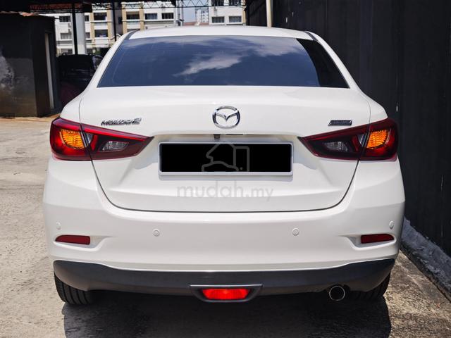 2015 Mazda 2 1.5 (A) HUD Leather Seat Full Spec - 4