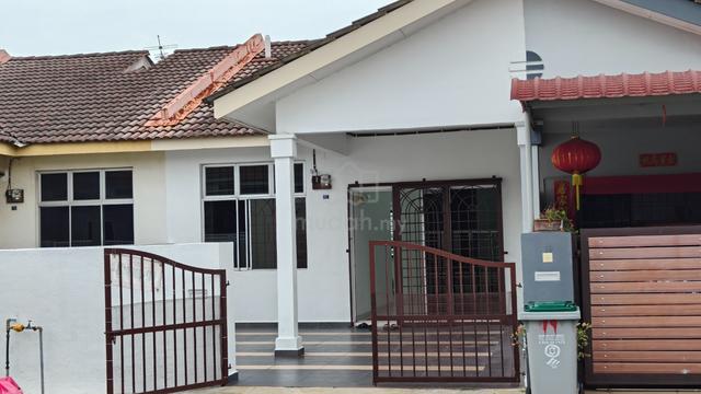 Well Maintained Single Storey Terrace, Tanjung Minyak, Cheng, Melaka 1