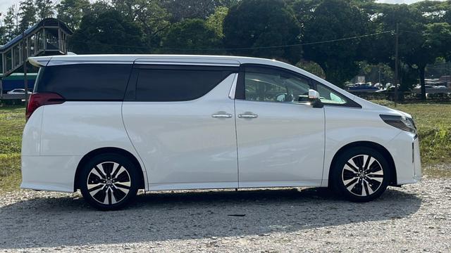2021 Toyota ALPHARD 2.5 SC SROF 2PD 7SEATER 30K KM - 4