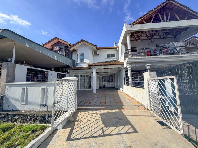 Refurbished + 2 Storey Terrace Taman Minang, Cheras 1