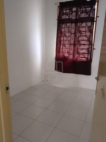 Teres Setingkat Taman Puteri Untuk Disewa 5