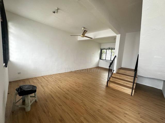 Full Loan Kulai Tmn Muhibah Batu 21 @ Double Storey House 1
