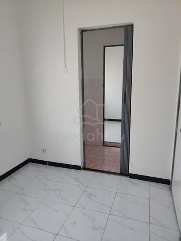 Pantai Sepang Putra Double Storey For Sale 1