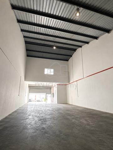 Tmn Industrial Villaraya Semenyih, 1.5 storey storey factory good use 1